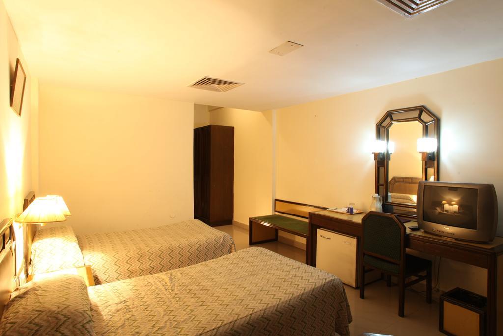 Hotel Jammu Ashok Værelse billede