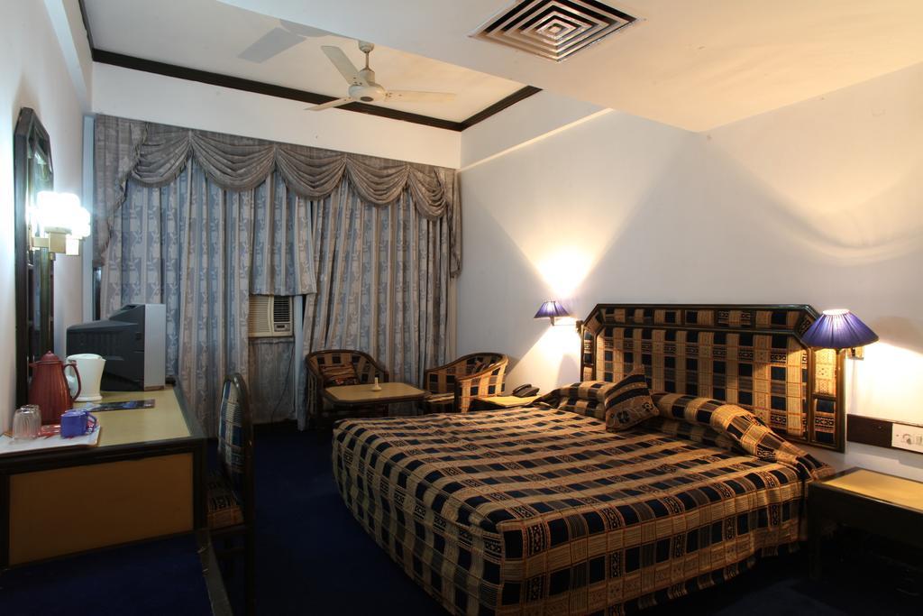Hotel Jammu Ashok Værelse billede
