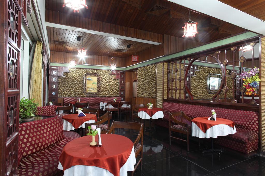 Hotel Jammu Ashok Eksteriør billede