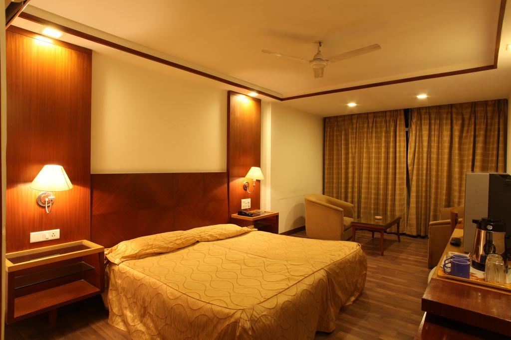 Hotel Jammu Ashok Eksteriør billede