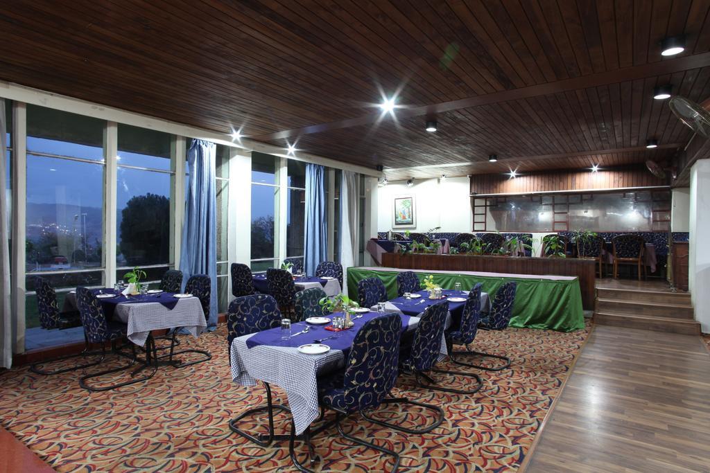 Hotel Jammu Ashok Eksteriør billede