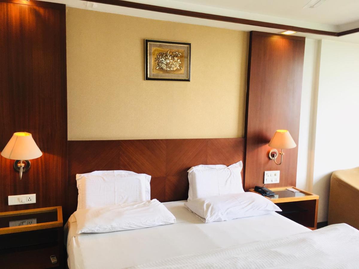 Hotel Jammu Ashok Eksteriør billede