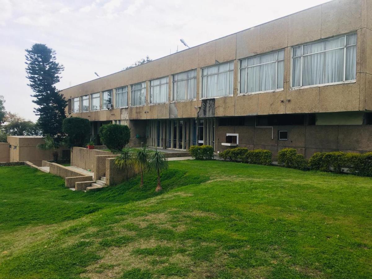 Hotel Jammu Ashok Eksteriør billede