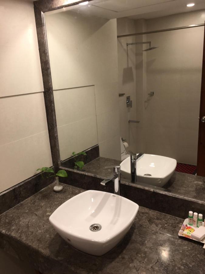 Hotel Jammu Ashok Eksteriør billede